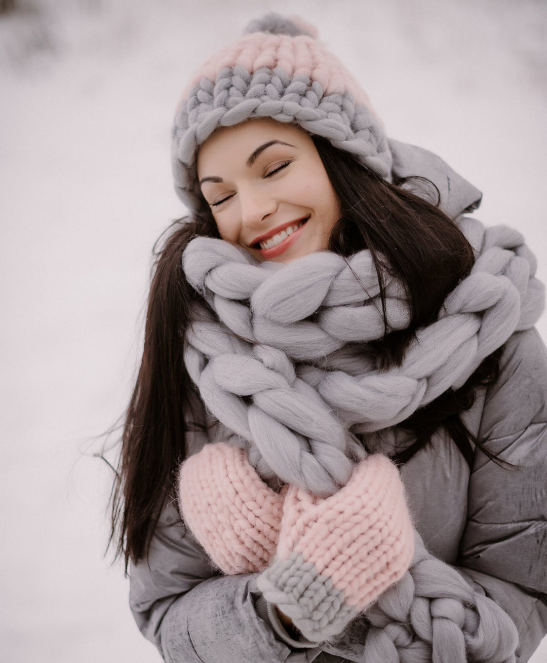 Outdoor Winter Essentials: Wrap Yourself in Warmth with Our Merino Wool Chunky Knit Scarves, Gloves, and Pom Pom Hats