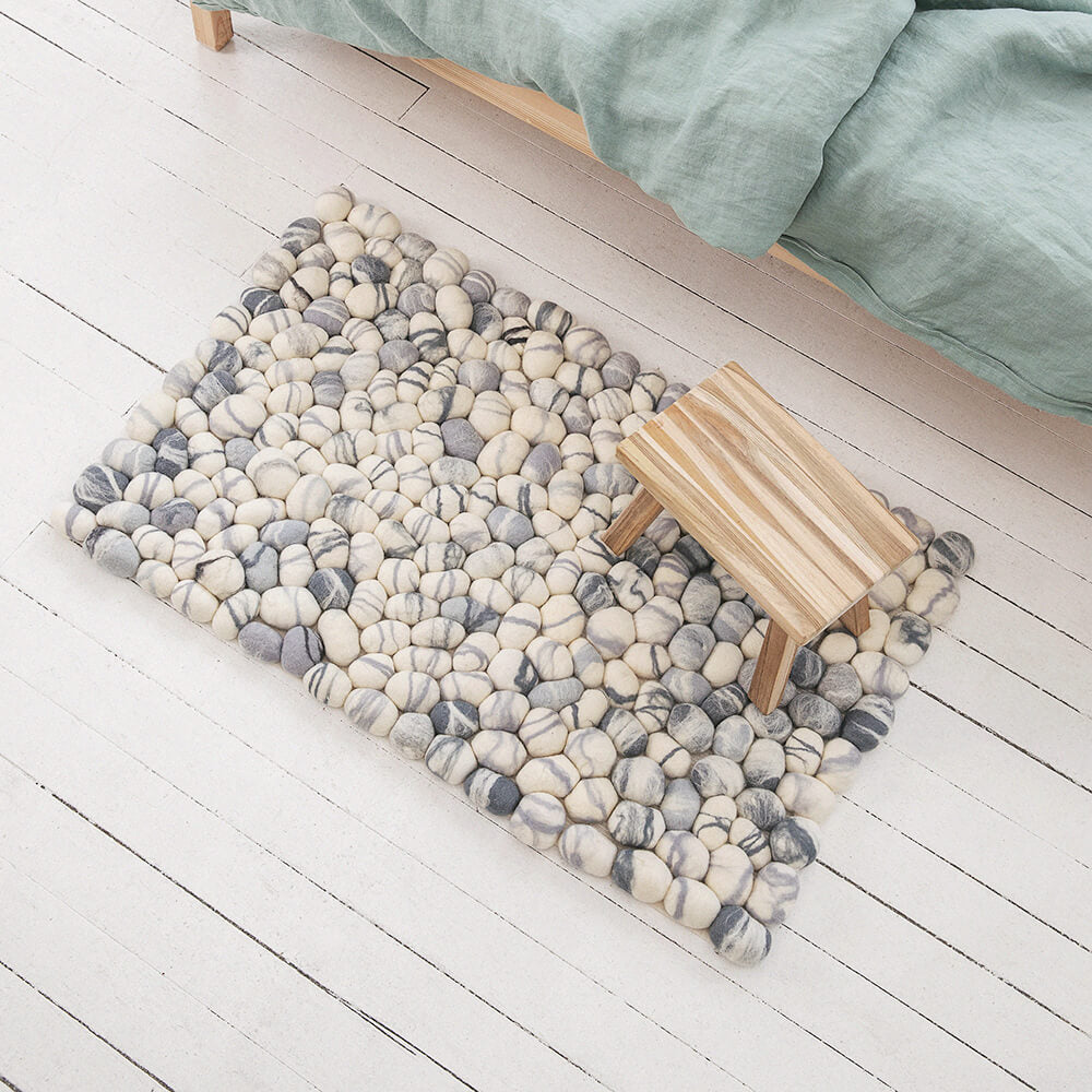 Felted Wool Pebbles Rugs