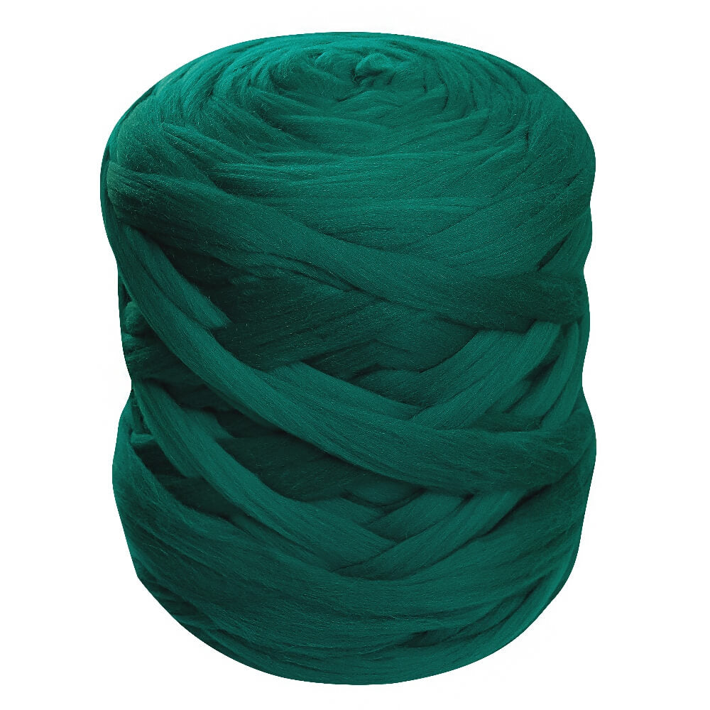 arm knitting wool yarn ball in emerald